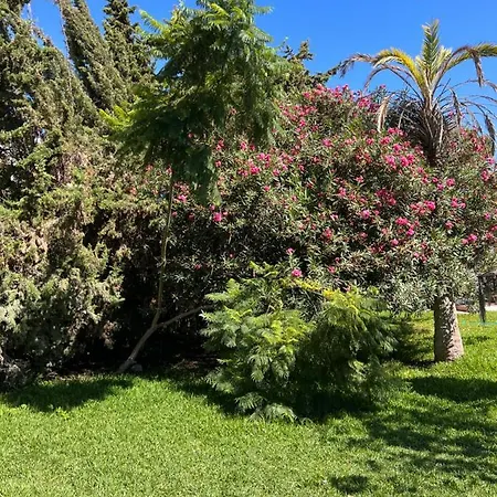 Casa Piscina Villa *