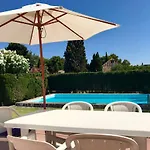 Casa Piscina 别墅 马尔韦利亚